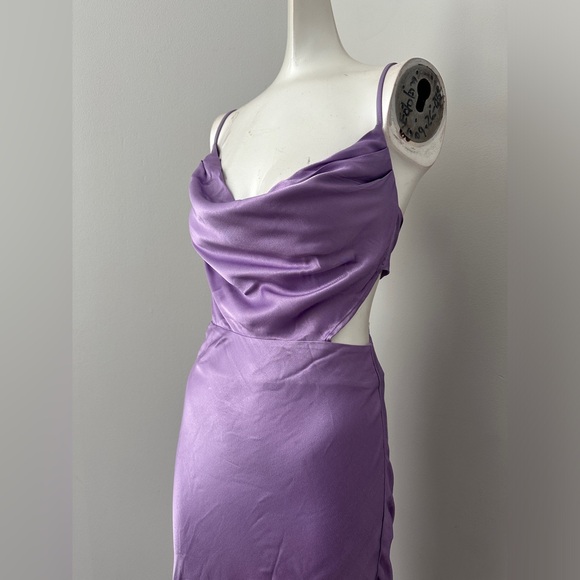 Michael Costello x REVOLVE Cassie Midi Dress in Purple - Picture 9 of 15